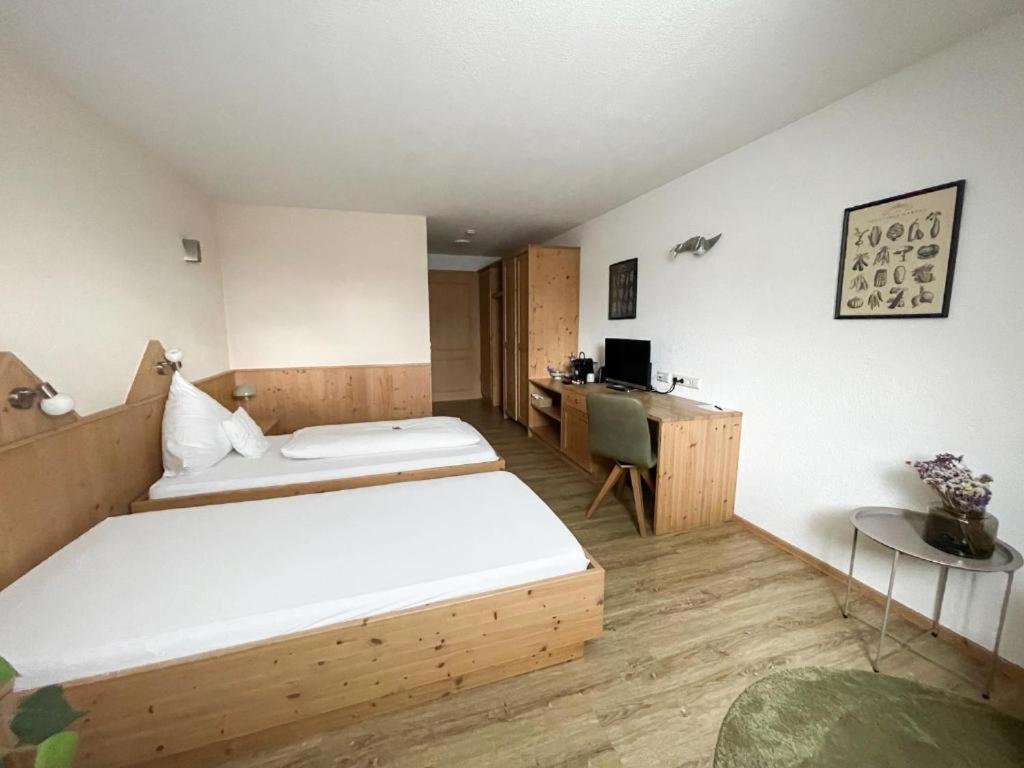 Landhotel Waldheim Pliezhausen Eksteriør bilde