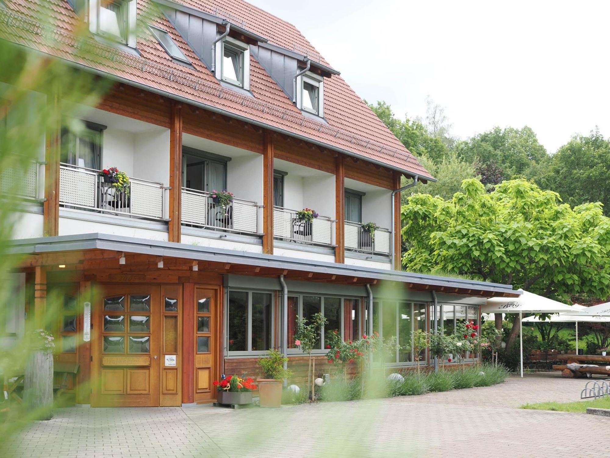 Landhotel Waldheim Pliezhausen Eksteriør bilde