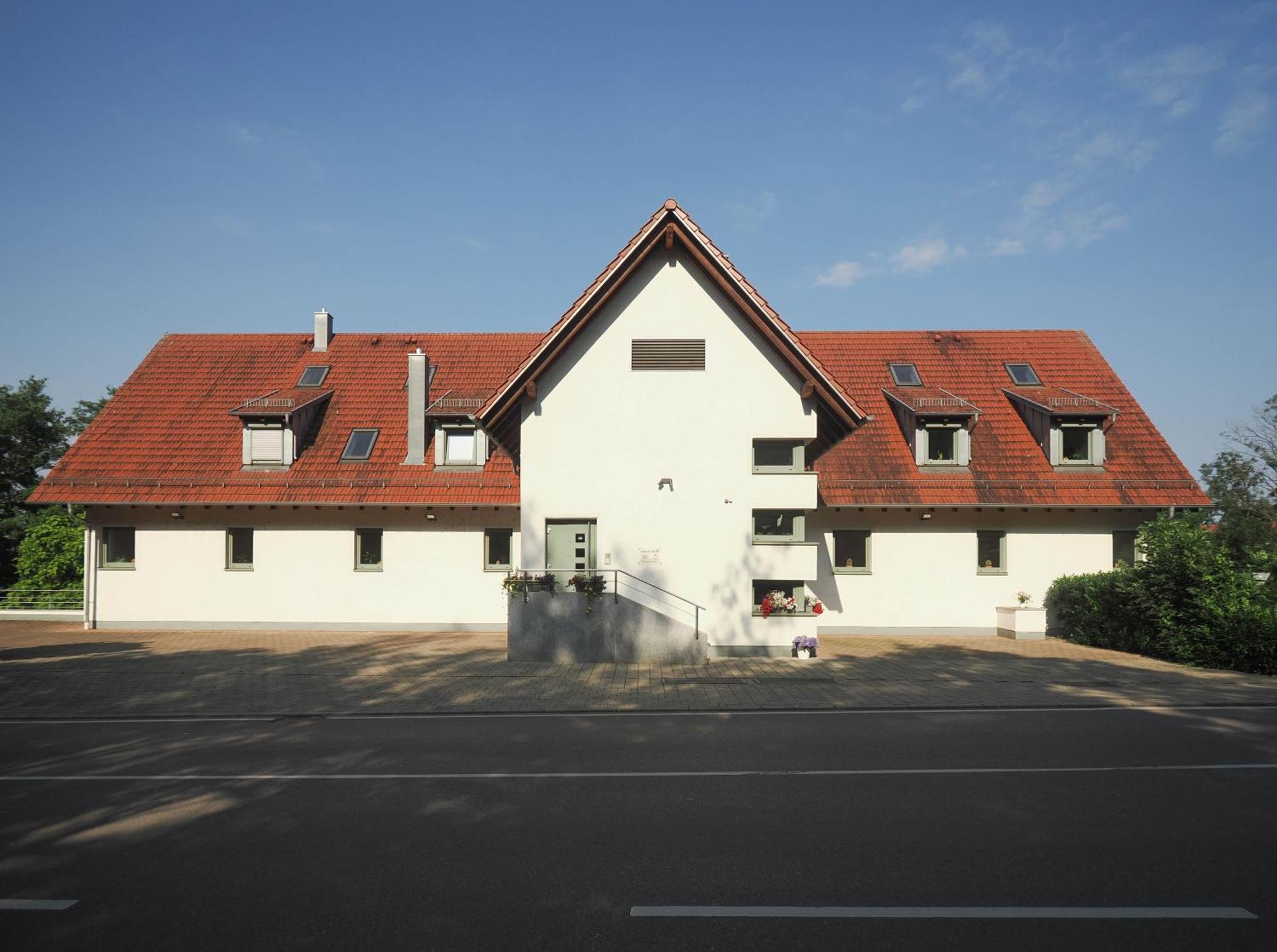 Landhotel Waldheim Pliezhausen Eksteriør bilde